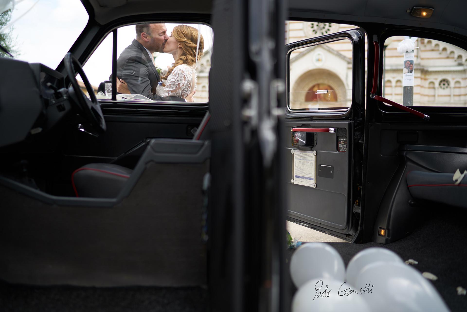 Fotografo per Matrimonio, Treviso, Veneto, Badoere, Abito nuziale, Wedding Reporter, Auto Nuziale